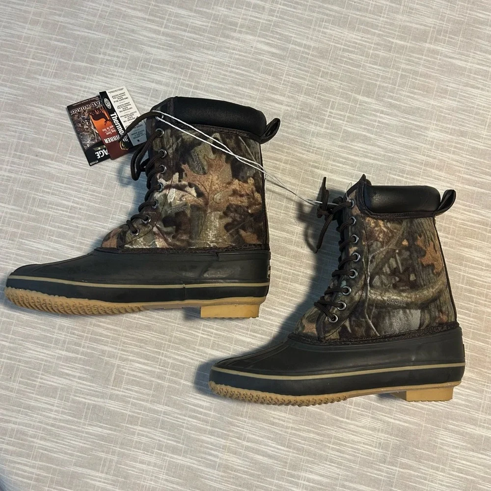 Game Winner Insulated LaceUp Rubber Toe Camouflage Boots NWT New with Tags Sz 10